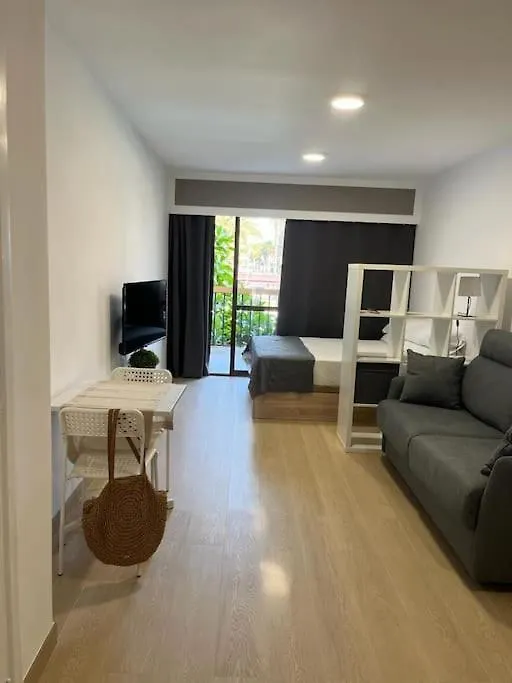 Apartment Entremares Estudio A 150 Metros Playa Roquetas de Mar Spain