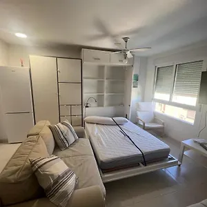 Estudio Playa La Bajadilla Apartamento